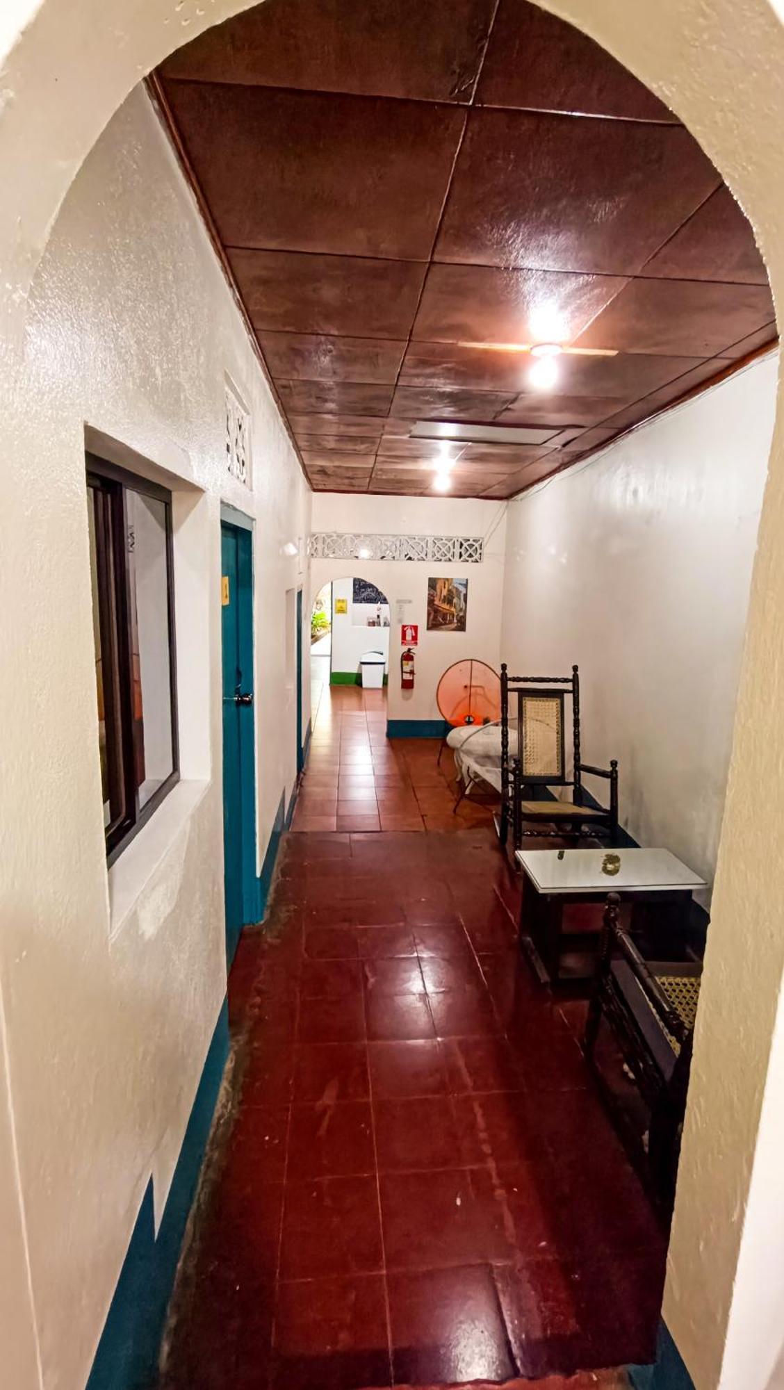 Hostal El Rio Leon Exterior photo